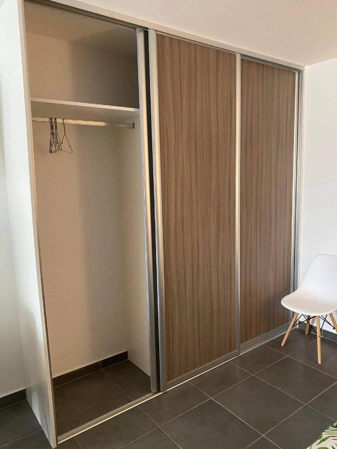 Tehautahi Cozy Lodge 2 パペーテ エクステリア 写真